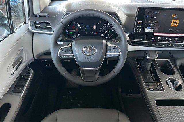 used 2025 Toyota Sienna car, priced at $46,884