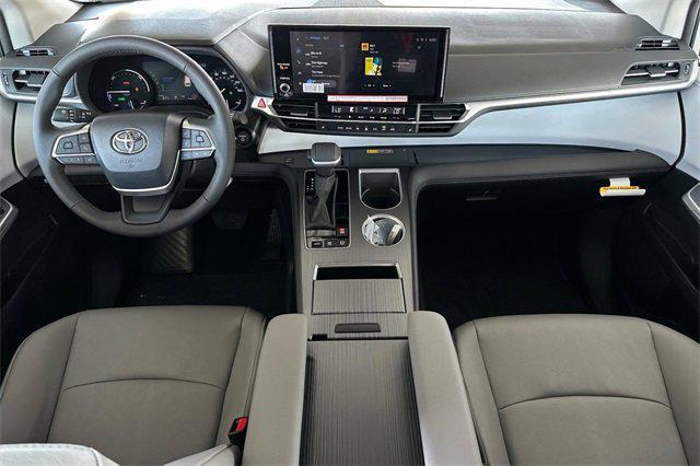 used 2025 Toyota Sienna car, priced at $46,884