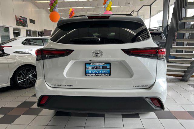 new 2025 Toyota Highlander car, priced at $48,118