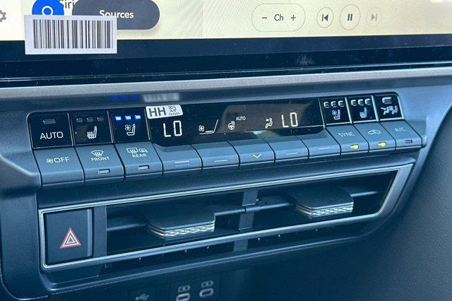 new 2025 Toyota Camry car, priced at $41,552