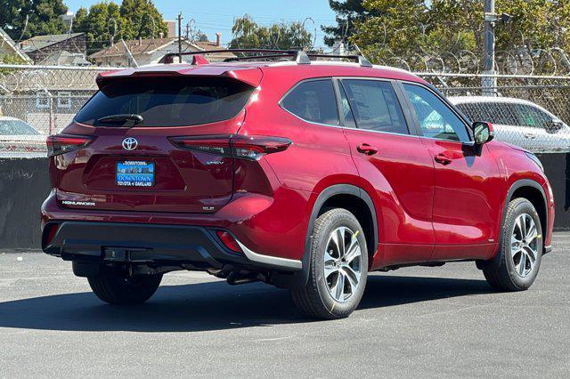new 2025 Toyota Highlander Hybrid car, priced at $51,640