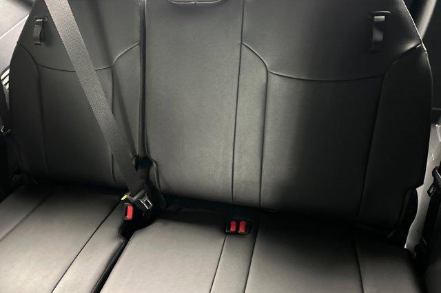 used 2025 Toyota Sienna car