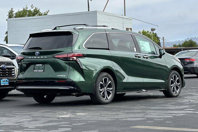 used 2025 Toyota Sienna car