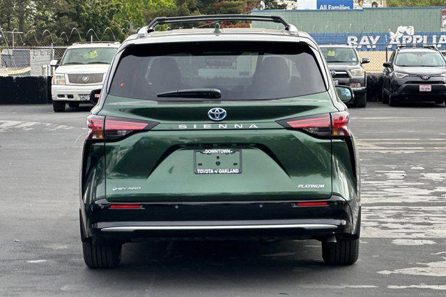 used 2025 Toyota Sienna car