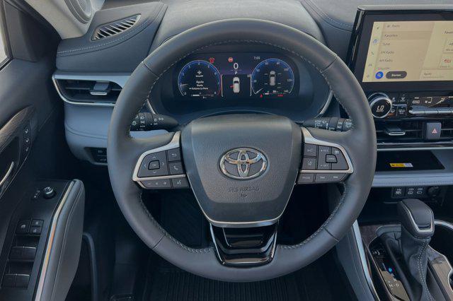 new 2024 Toyota Highlander car, priced at $48,999