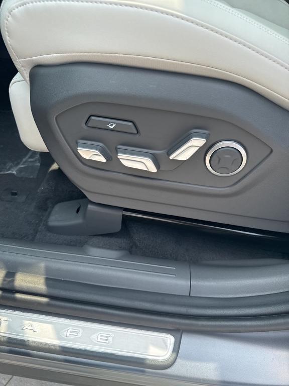 new 2025 Hyundai SANTA FE HEV car, priced at $53,049