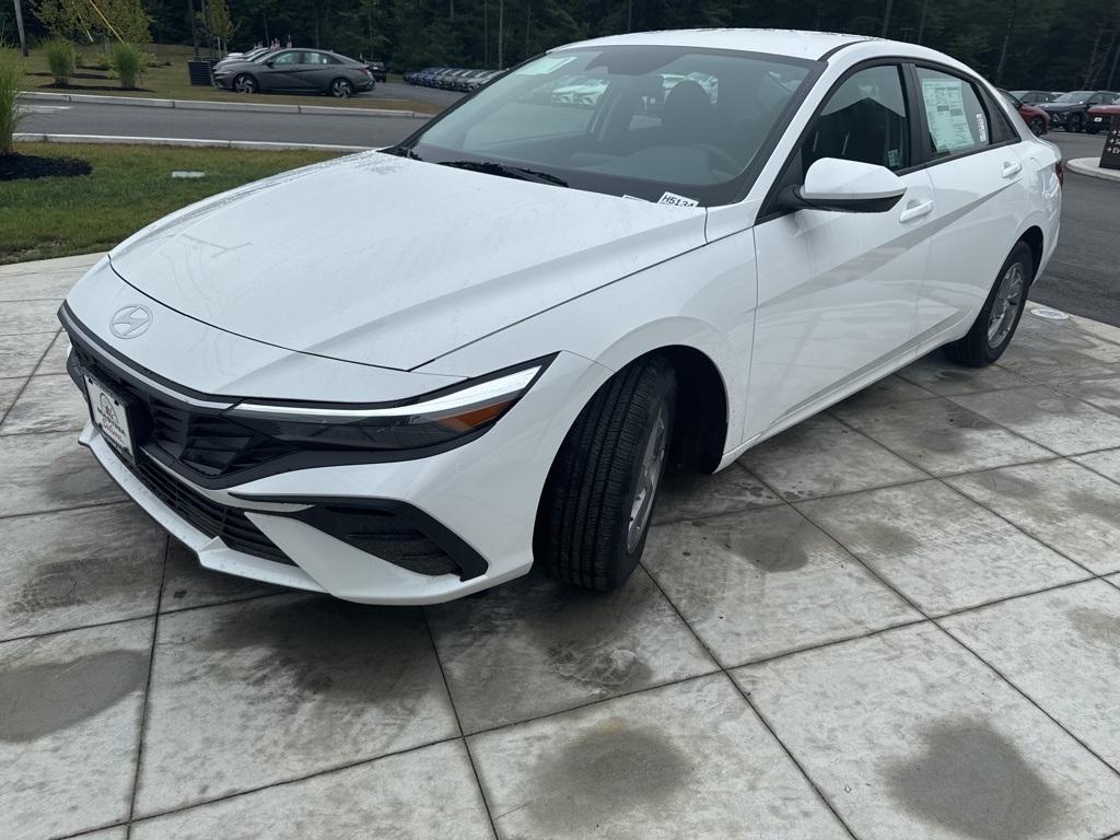 new 2025 Hyundai Elantra car, priced at $23,820