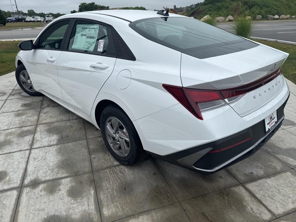 new 2025 Hyundai Elantra car, priced at $23,820