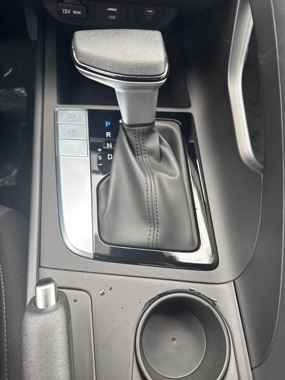new 2025 Hyundai Elantra car, priced at $23,820