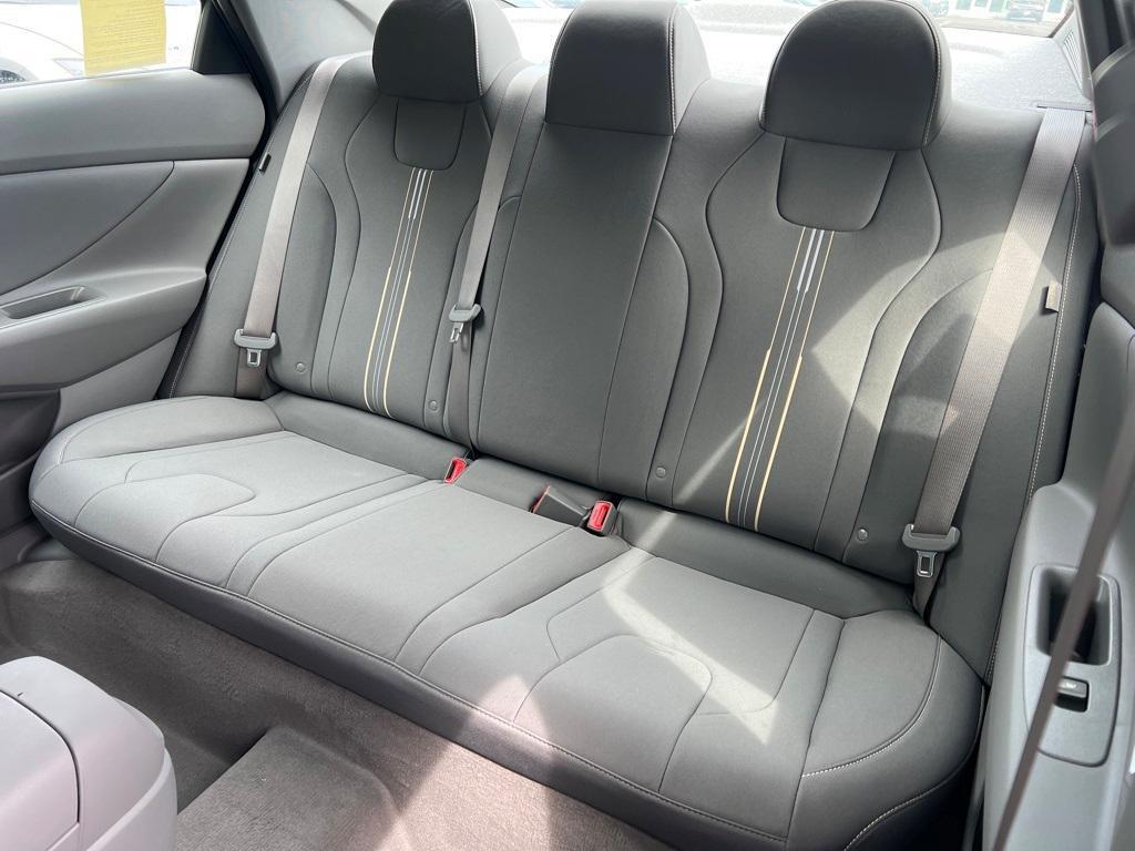 new 2025 Hyundai Elantra car, priced at $22,420