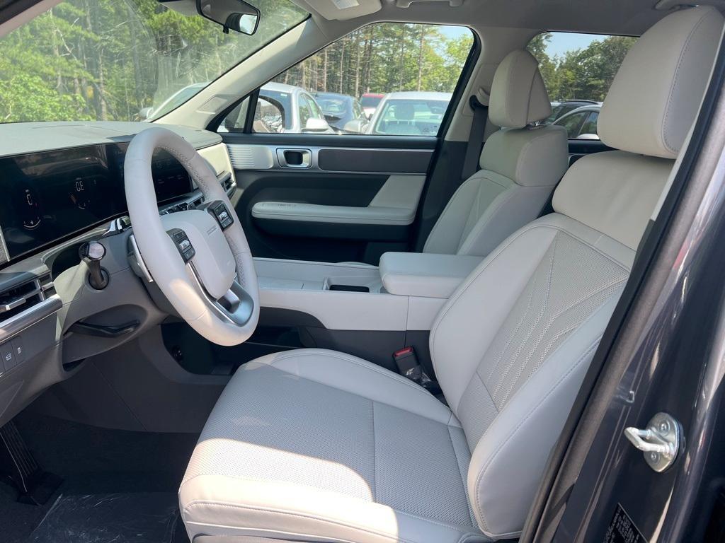 new 2025 Hyundai Santa Fe car, priced at $40,455