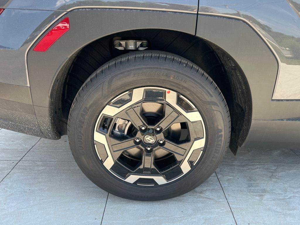 new 2025 Hyundai Santa Fe car, priced at $40,455