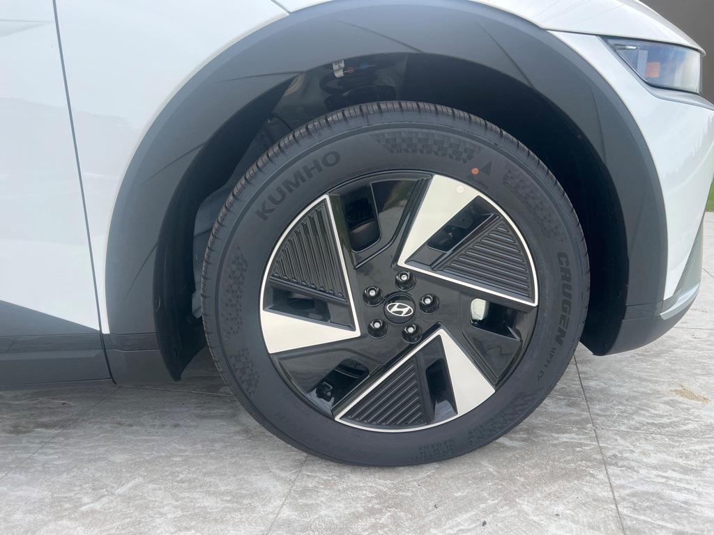 new 2025 Hyundai IONIQ 5 car, priced at $53,630