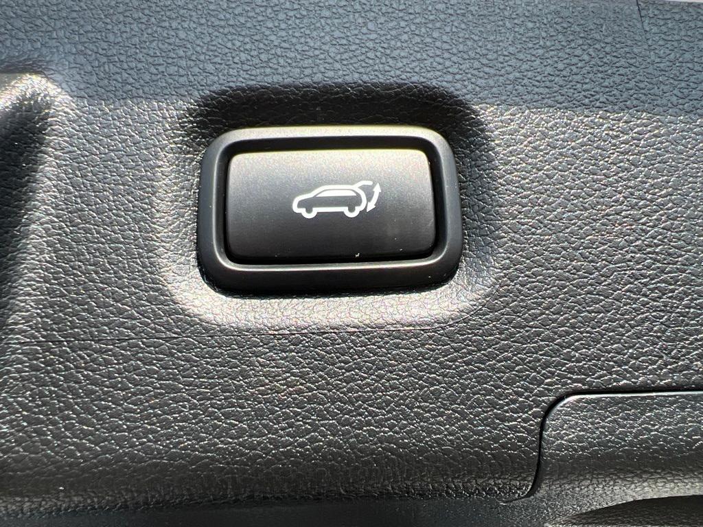 used 2023 Hyundai Santa Fe car, priced at $23,498