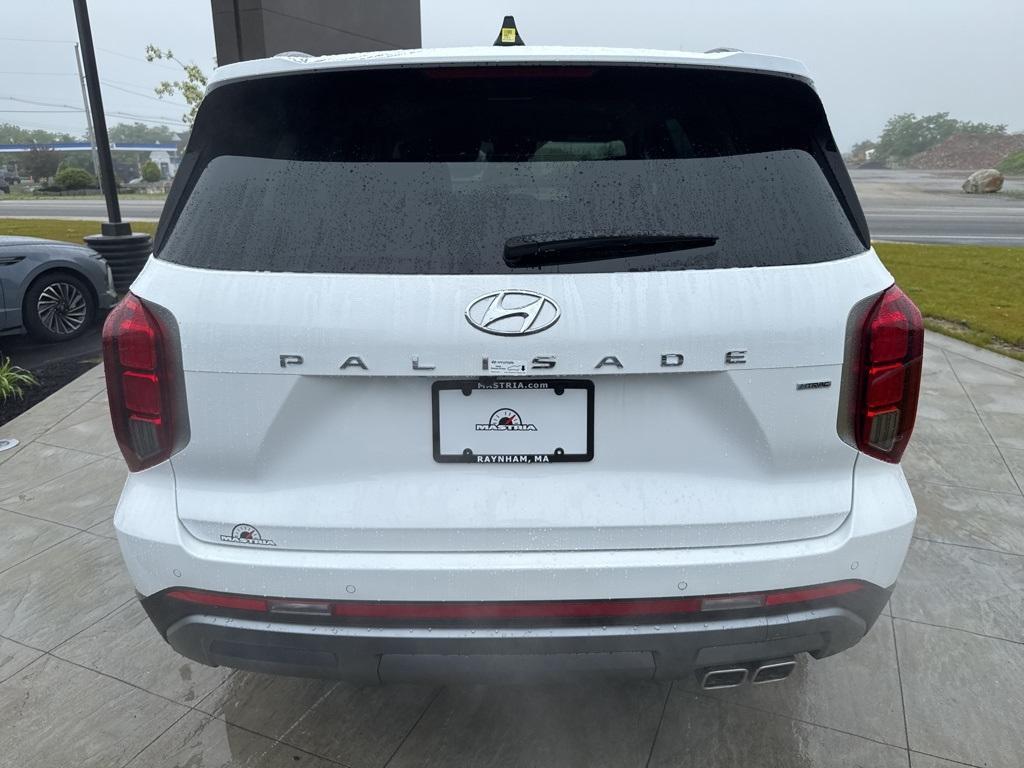new 2025 Hyundai Palisade car, priced at $43,925