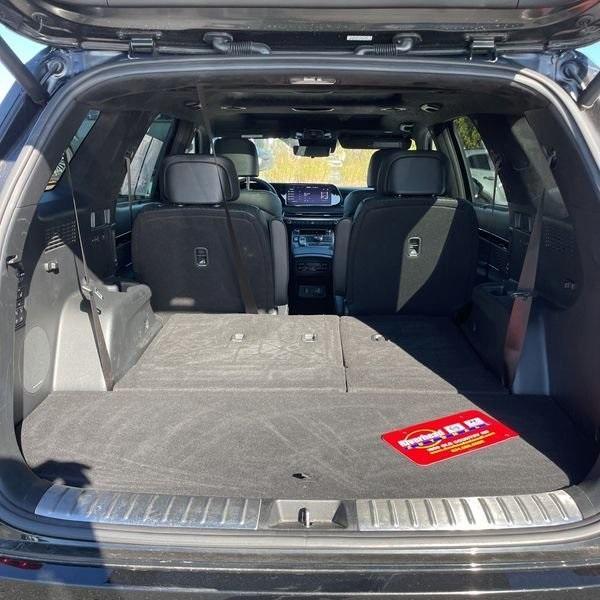 used 2024 Hyundai Palisade car, priced at $37,298