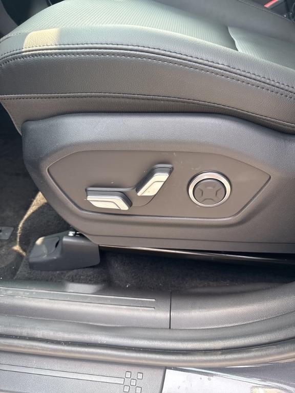 new 2025 Hyundai SANTA FE HEV car, priced at $49,025