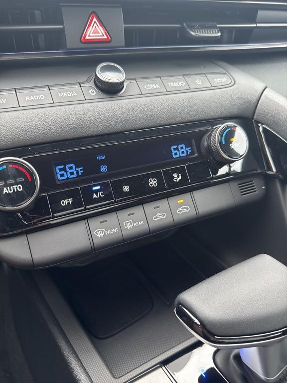 new 2025 Hyundai ELANTRA HEV car, priced at $29,255