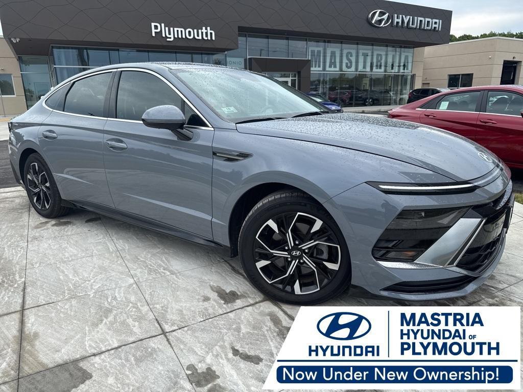 used 2024 Hyundai Sonata car, priced at $23,998