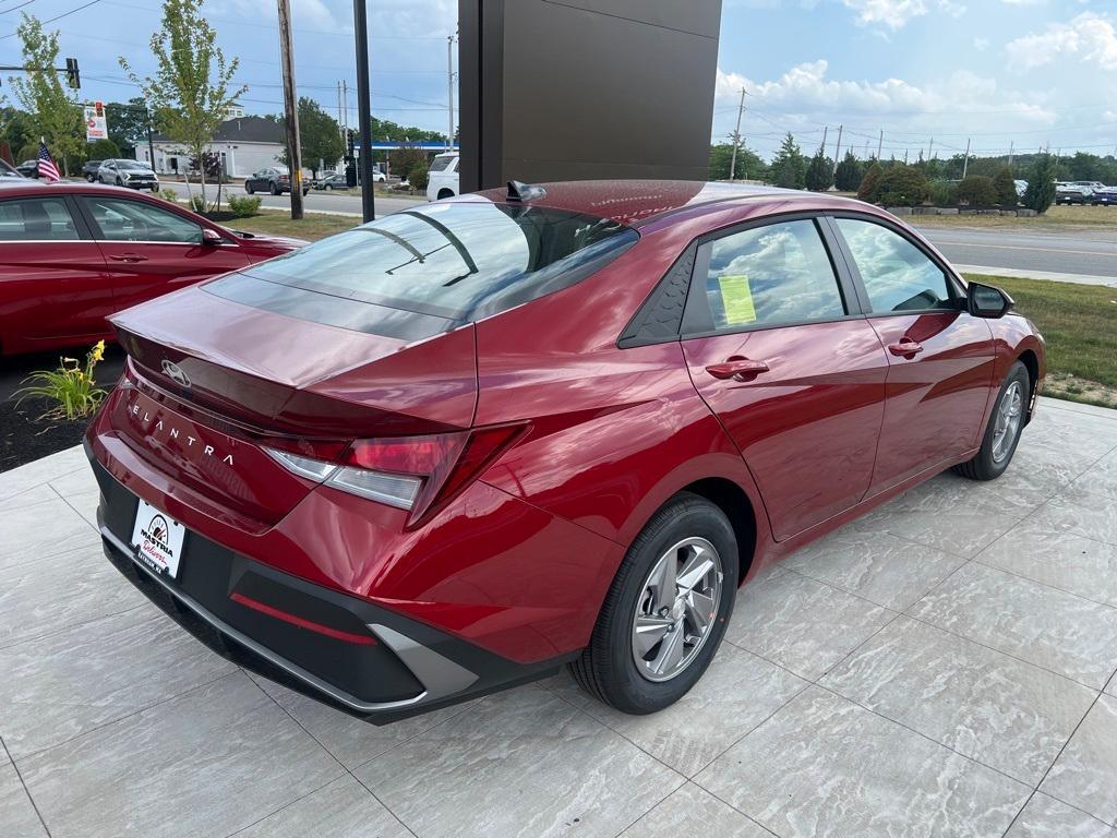 new 2025 Hyundai Elantra car, priced at $22,365