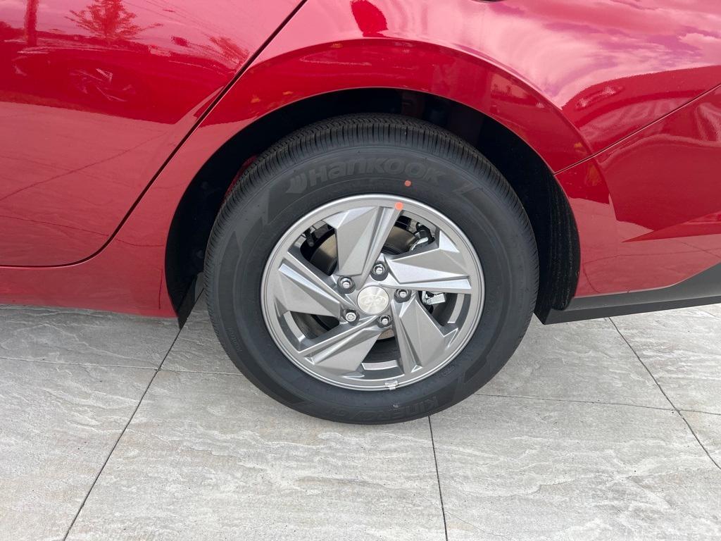 new 2025 Hyundai Elantra car, priced at $22,365