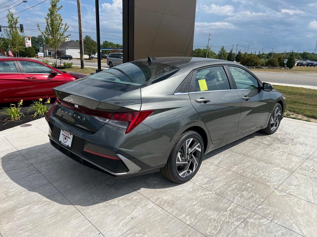 new 2025 Hyundai Elantra car, priced at $27,020