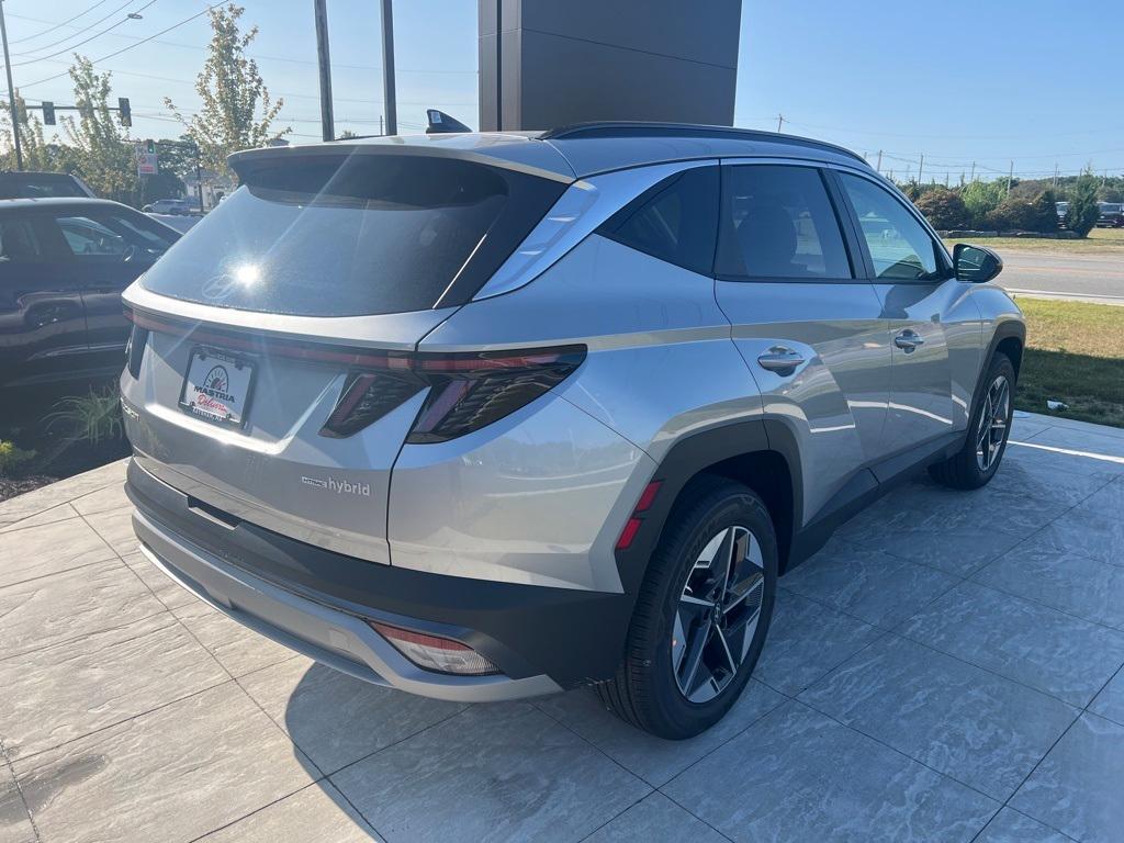new 2025 Hyundai TUCSON Hybrid car, priced at $36,490