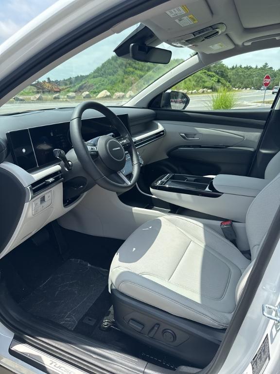 new 2025 Hyundai Tucson car, priced at $42,140