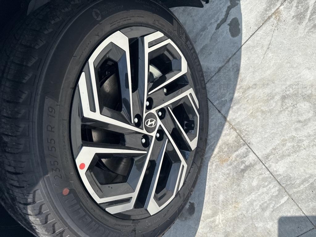 new 2025 Hyundai Tucson car, priced at $42,140