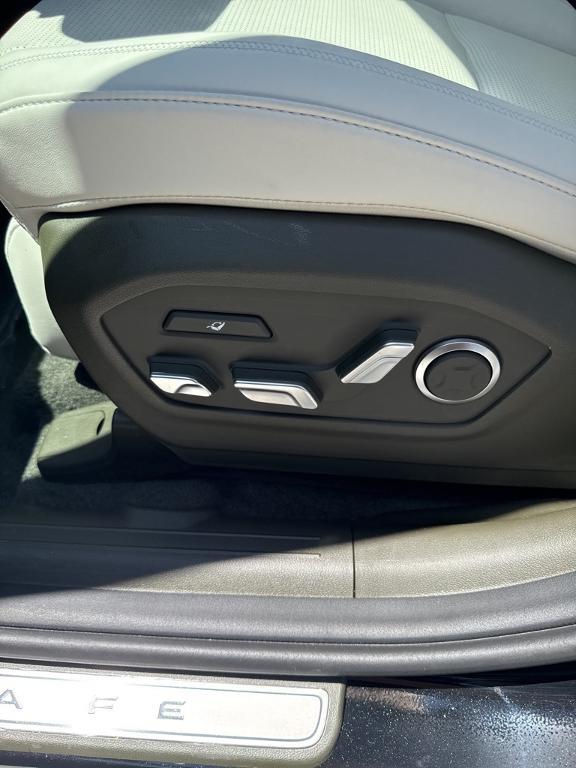new 2025 Hyundai SANTA FE HEV car, priced at $52,030