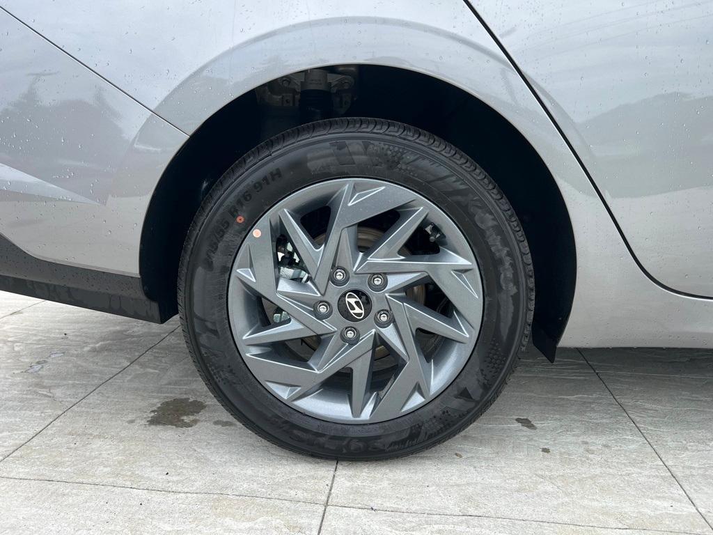 new 2025 Hyundai ELANTRA HEV car, priced at $26,645