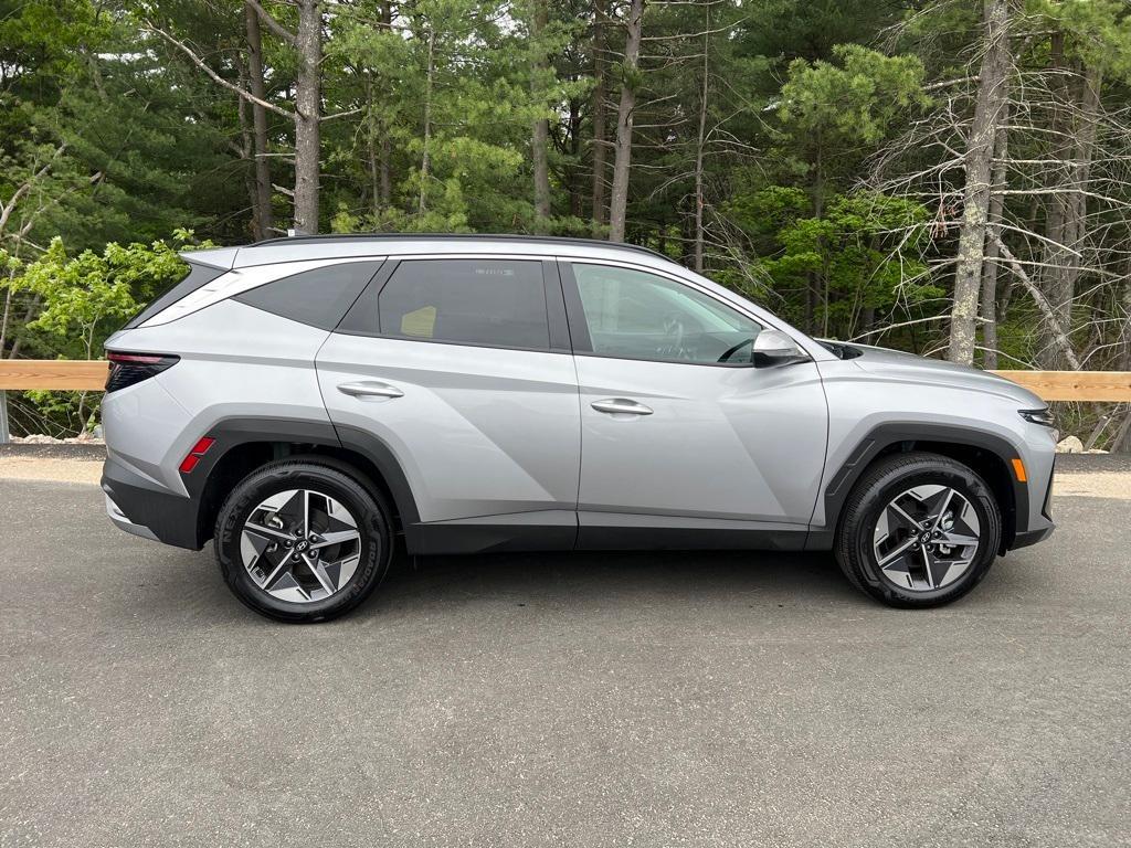 used 2025 Hyundai TUCSON Hybrid car, priced at $34,498