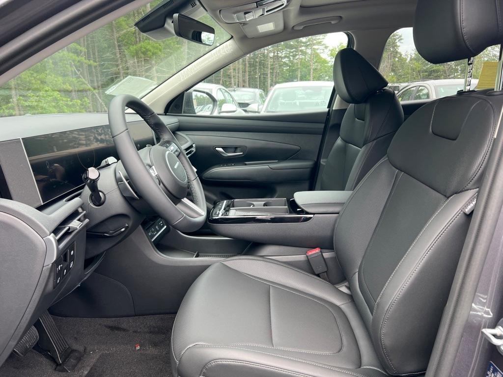 new 2025 Hyundai TUCSON Hybrid car, priced at $39,040