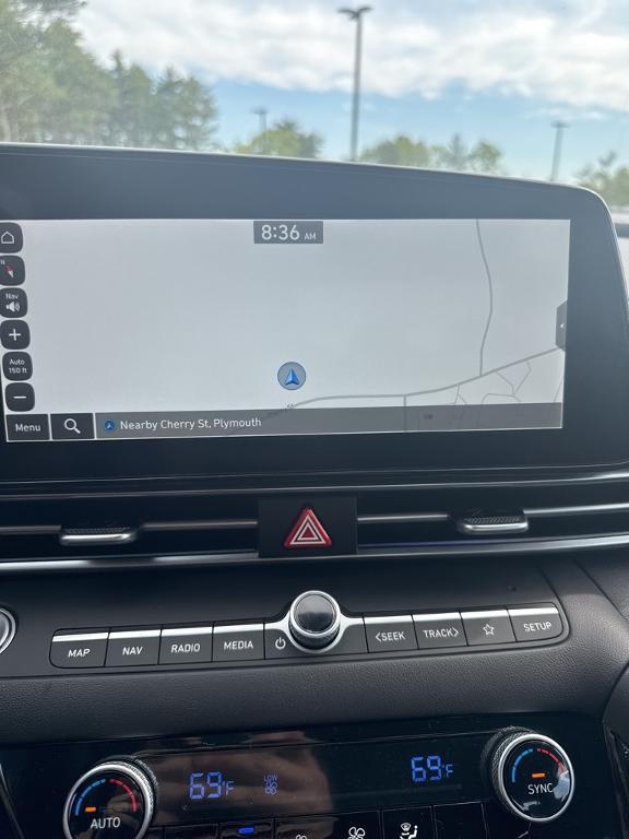 new 2025 Hyundai Elantra car, priced at $27,870
