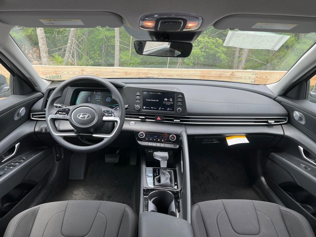 new 2025 Hyundai ELANTRA HEV car, priced at $26,645