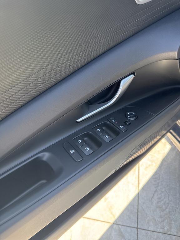 new 2025 Hyundai Elantra car, priced at $23,905