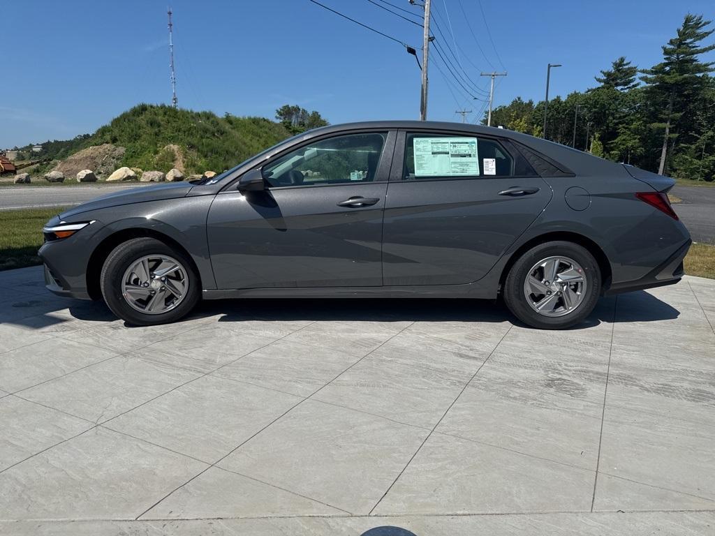 new 2025 Hyundai Elantra car, priced at $23,905