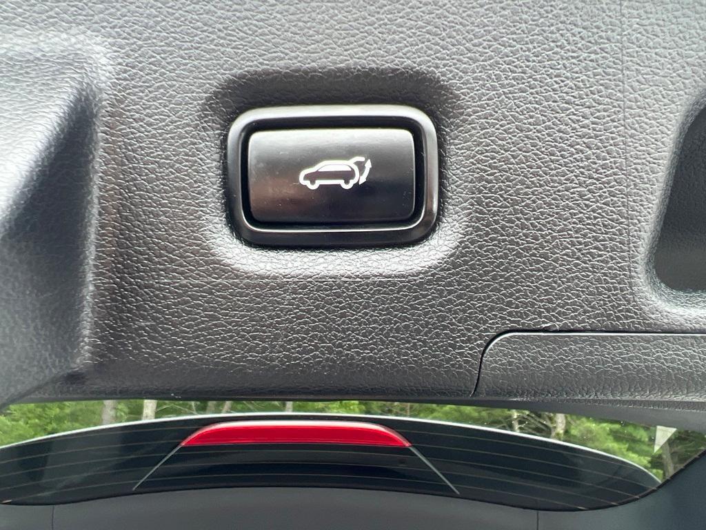 used 2022 Hyundai Santa Fe car, priced at $22,898