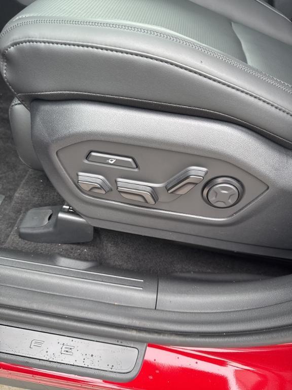 new 2025 Hyundai Santa Fe car, priced at $51,594