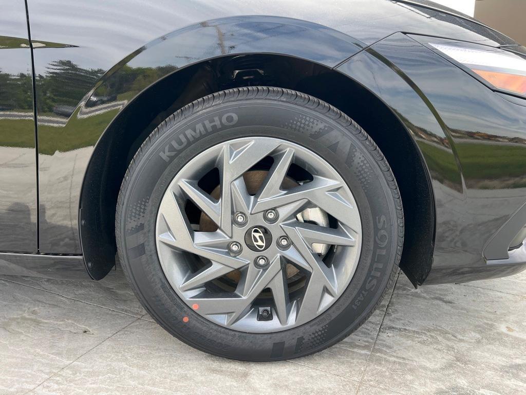 new 2025 Hyundai ELANTRA HEV car, priced at $26,230
