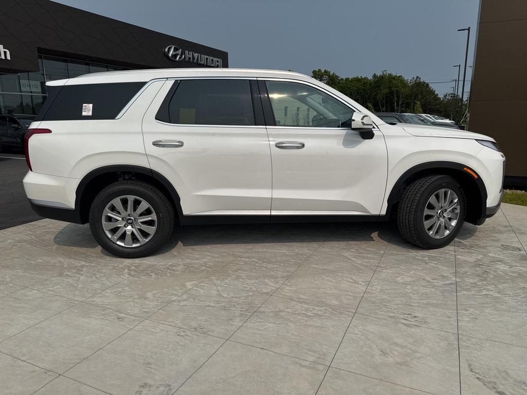new 2025 Hyundai Palisade car, priced at $43,925
