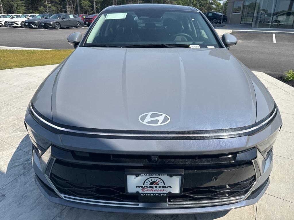new 2025 Hyundai Sonata Hybrid car, priced at $39,490