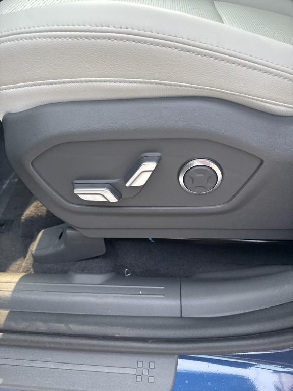 new 2025 Hyundai SANTA FE HEV car, priced at $48,870
