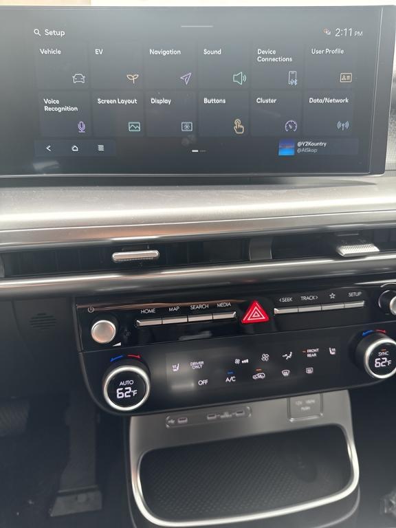 new 2026 Hyundai IONIQ 9 car, priced at $65,285