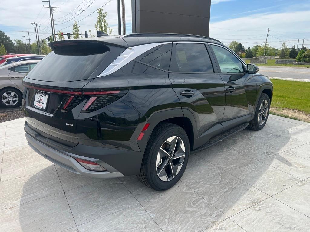 new 2025 Hyundai Tucson car, priced at $35,995