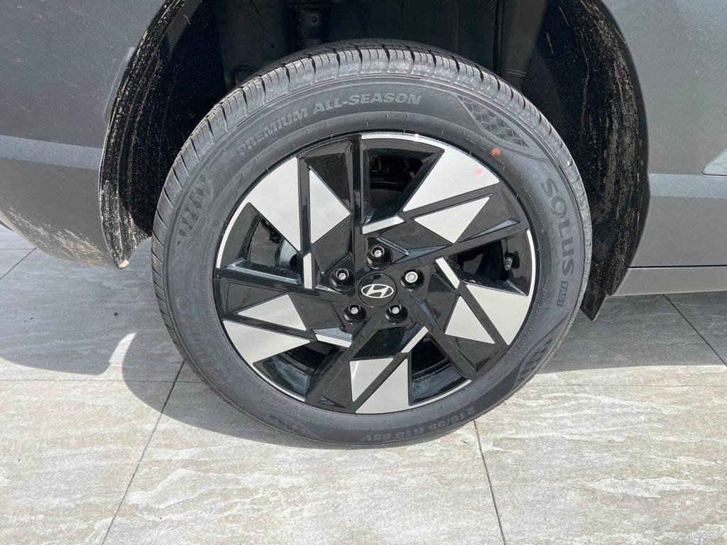 new 2025 Hyundai Kona car, priced at $31,795