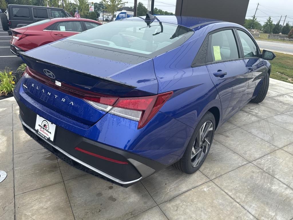 new 2025 Hyundai Elantra car, priced at $24,040