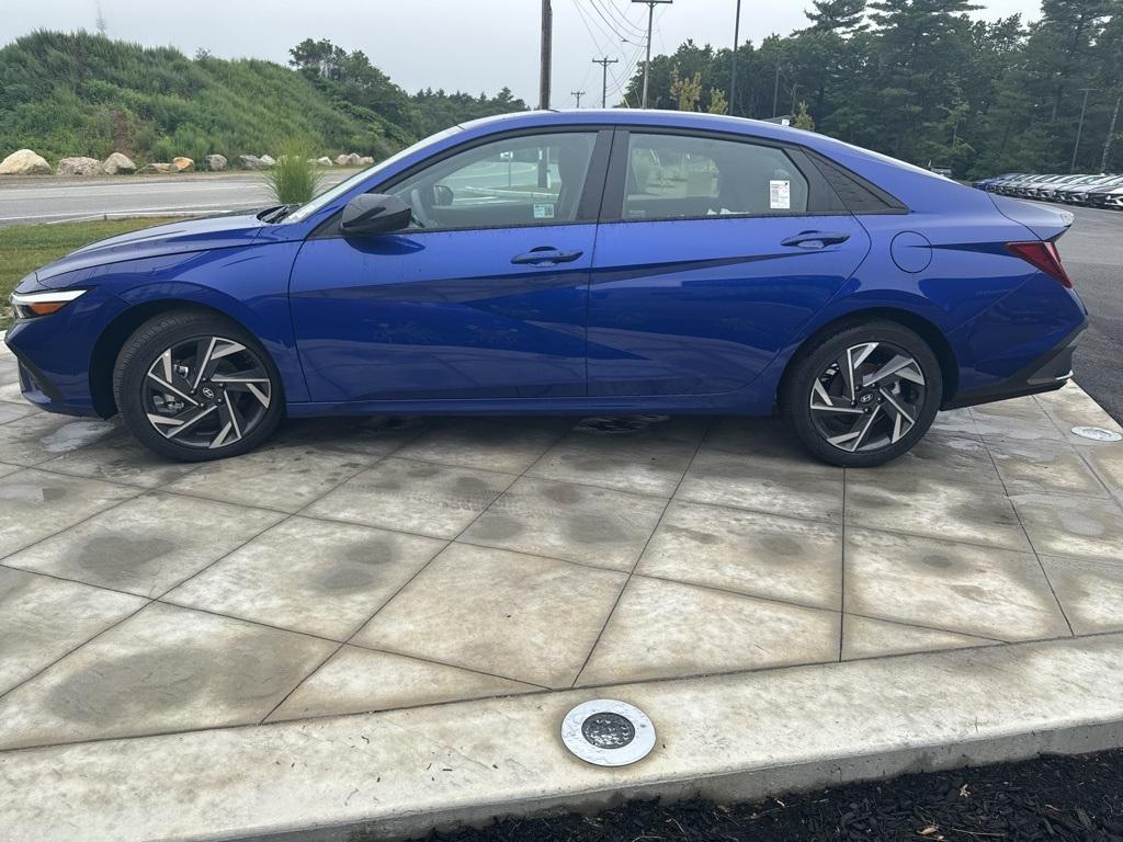 new 2025 Hyundai Elantra car, priced at $24,040