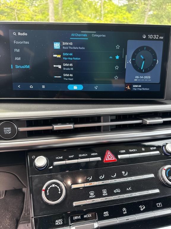 new 2025 Hyundai Santa Fe car, priced at $36,655