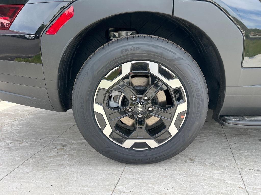 new 2025 Hyundai Santa Fe car, priced at $36,655